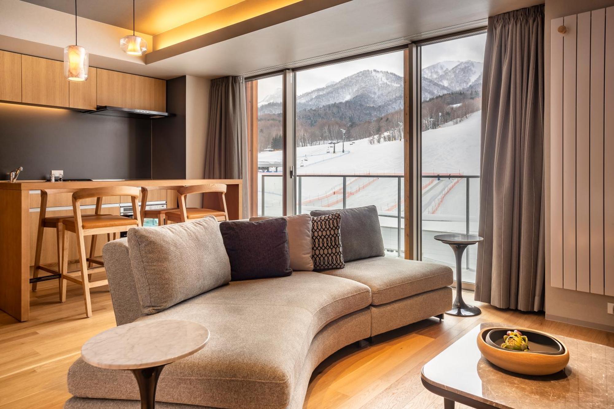 Fenix Furano Aparthotel Luaran gambar