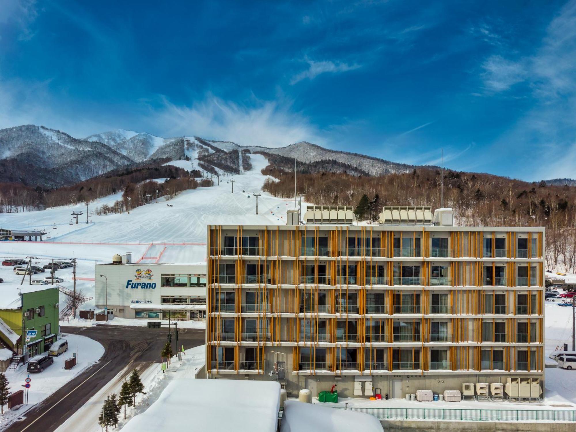 Fenix Furano Aparthotel Luaran gambar